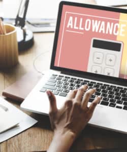 person applying for compassionate allowance on computer